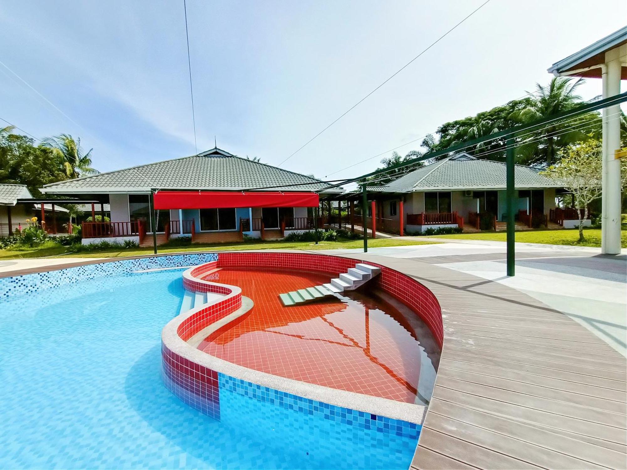 Artitaya Borneo Golf & Resort Papar Exterior photo