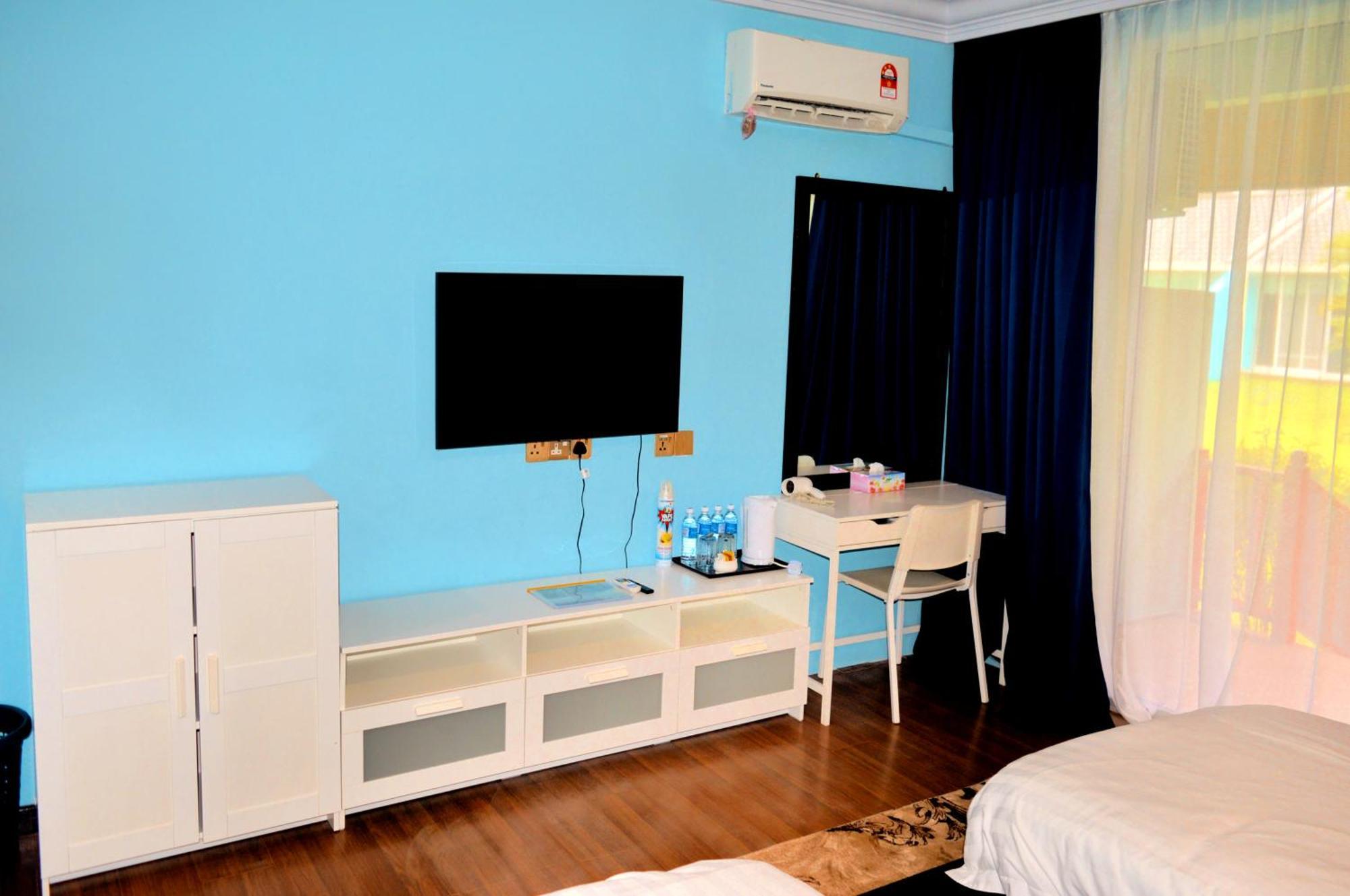Artitaya Borneo Golf & Resort Papar Exterior photo
