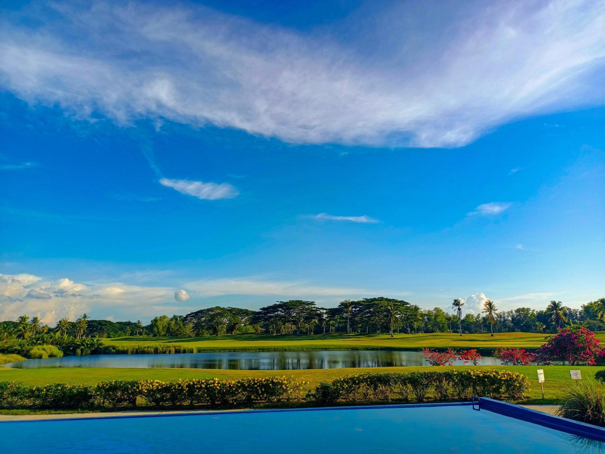 Artitaya Borneo Golf & Resort Papar Exterior photo