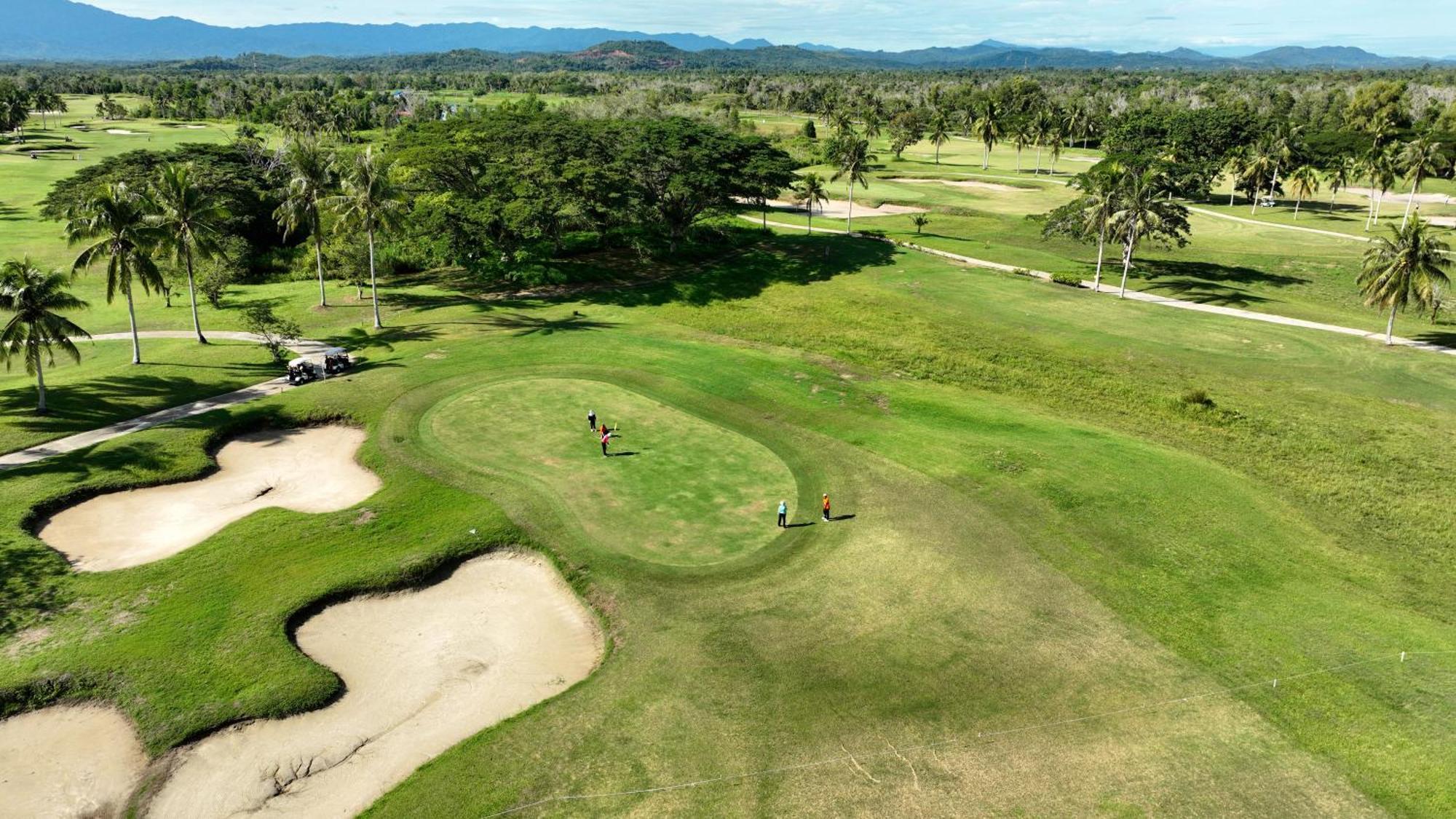 Artitaya Borneo Golf & Resort Papar Exterior photo