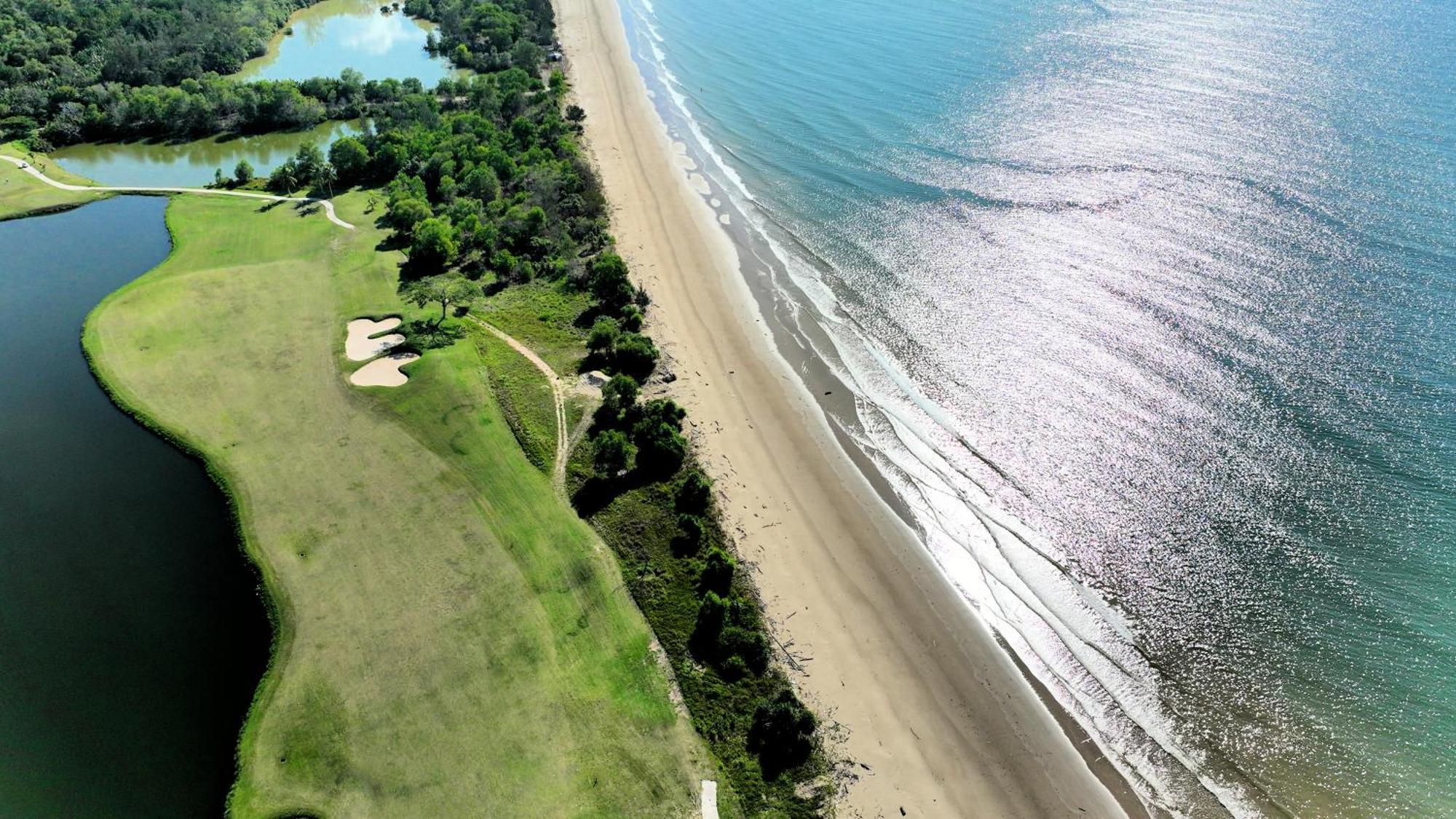 Artitaya Borneo Golf & Resort Papar Exterior photo