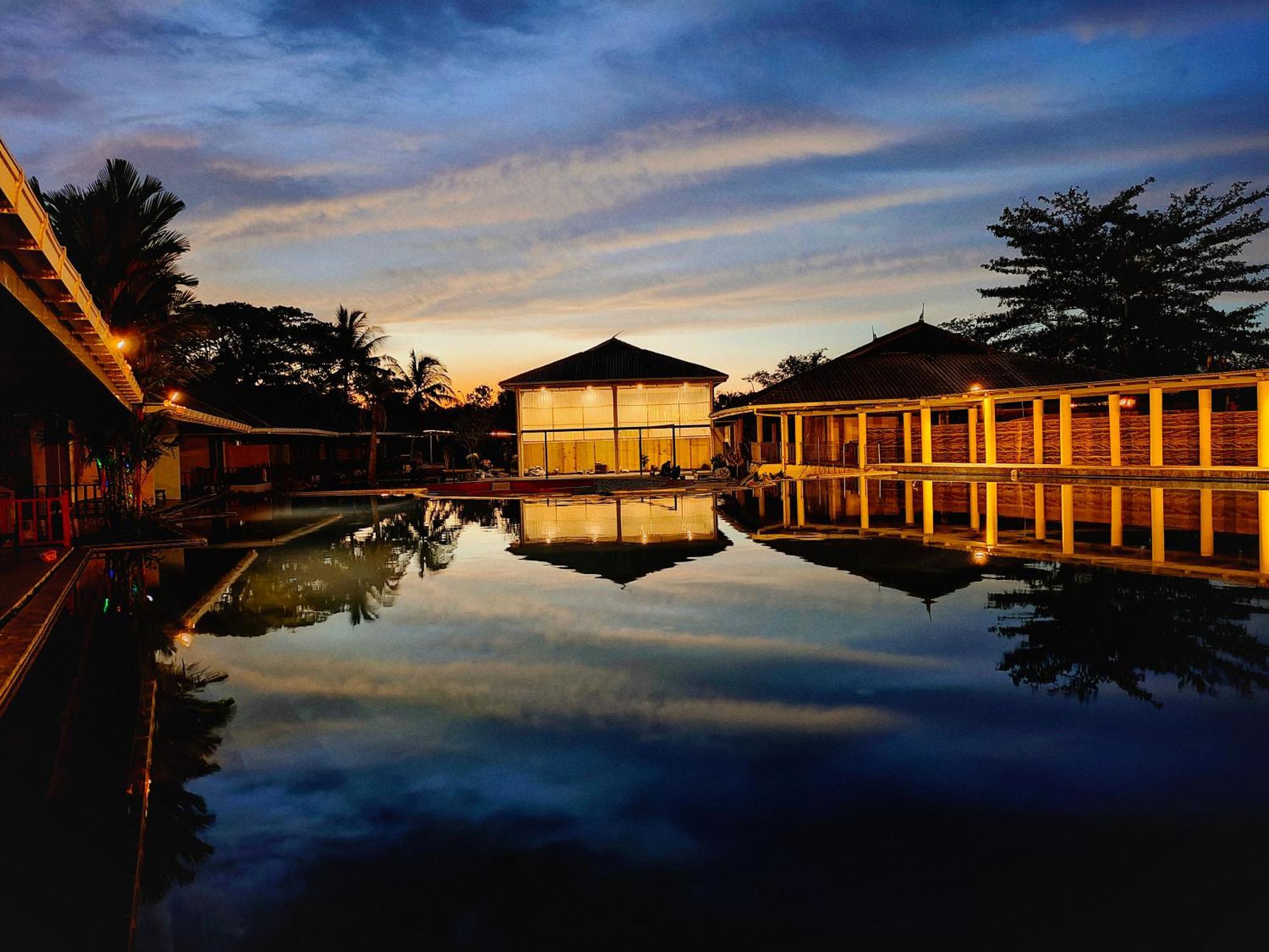 Artitaya Borneo Golf & Resort Papar Exterior photo